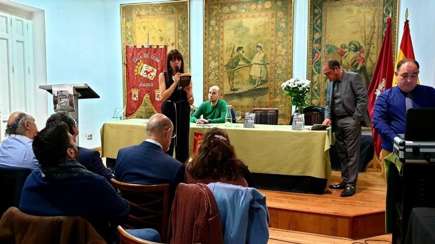 Presentación del libro de Manuela Rodríguez Gallego en la Casa de León en Madrid.