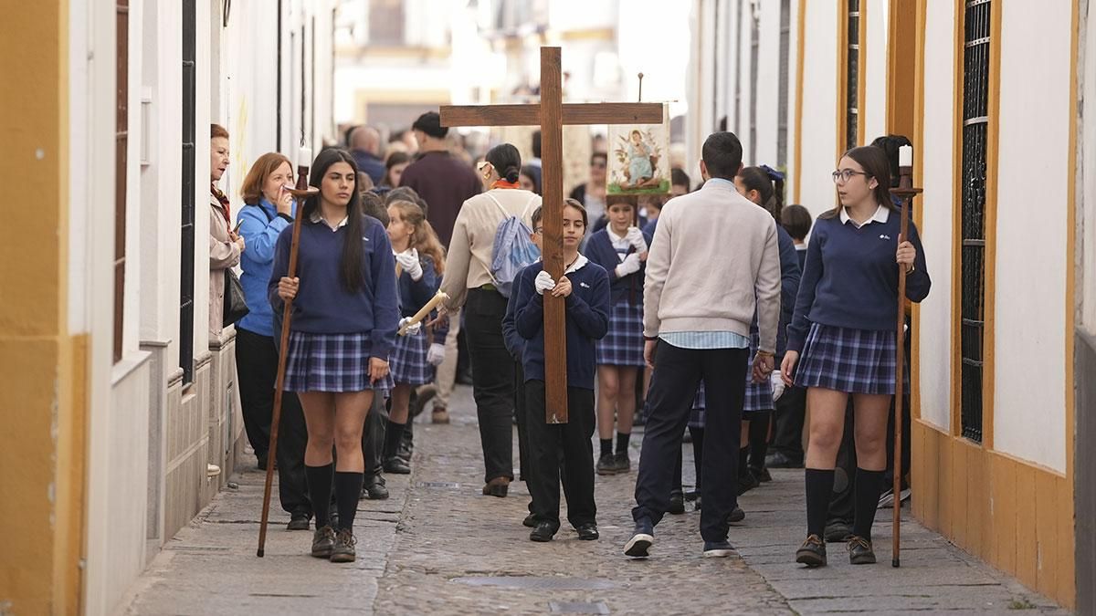 Procesión infantil del Colegio FEC Sagrada Familia