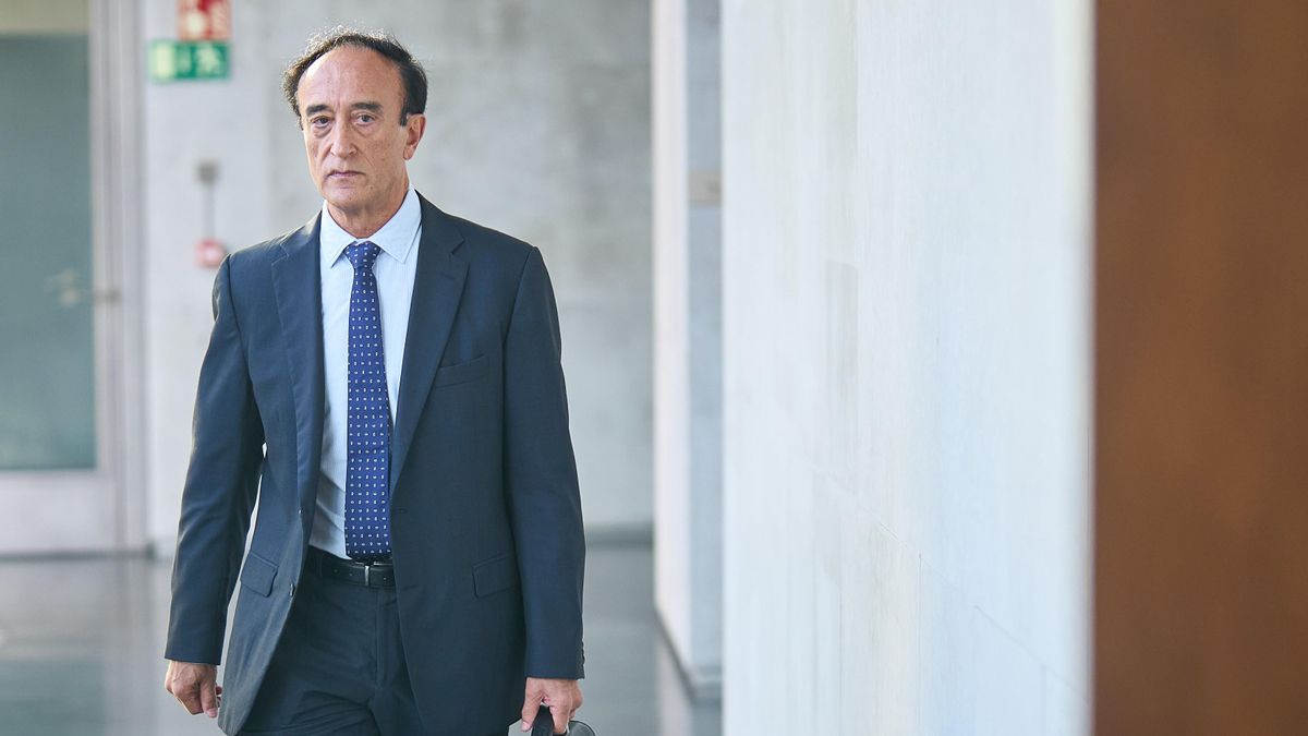 El presidente de la mesa de Belate niega presiones a sus compañeros para adjudicar la obra a la UTE de Servinabar 2000