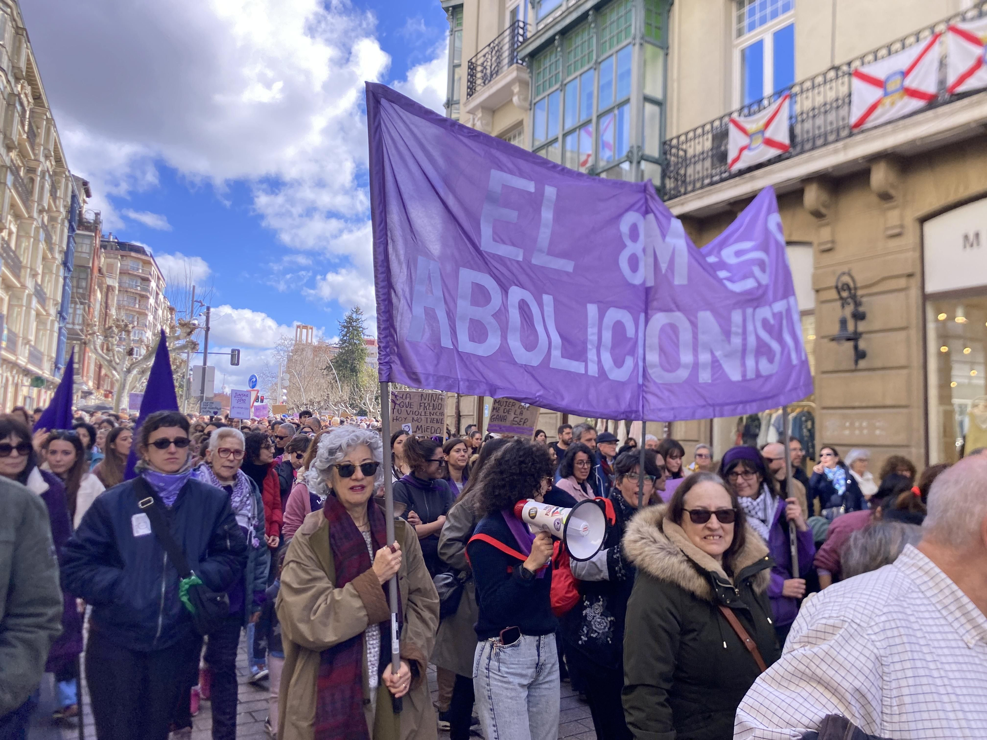 La manifestación de 8M en Logroño, en imágenes