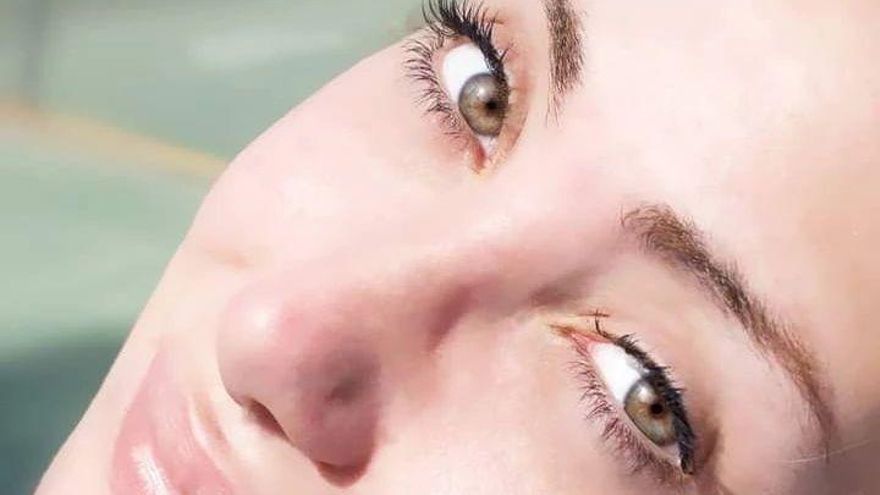 Tristeza en Mina Clavero: el adiós a la primera adolescente trans