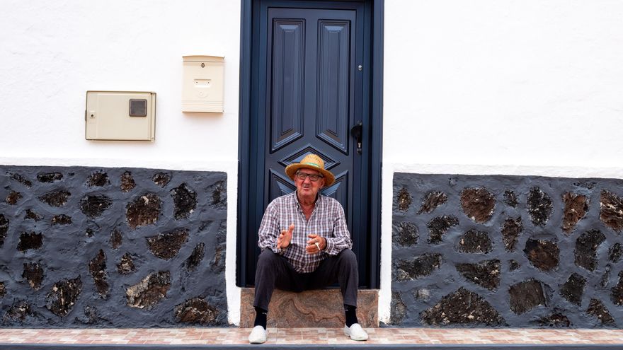 Nicasio Machín, vecino de La Graciosa y pescador