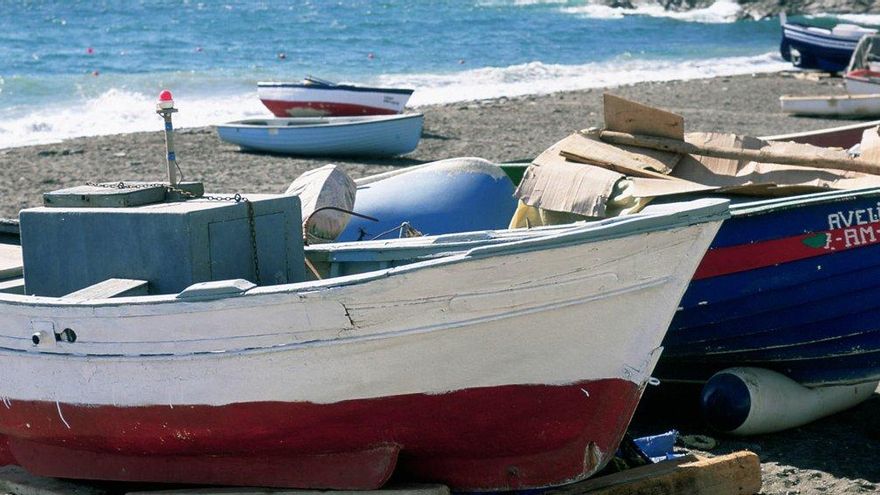 El pueblo pesquero de la costa granadina que conserva una fortaleza árabe con vistas al Mediterráneo