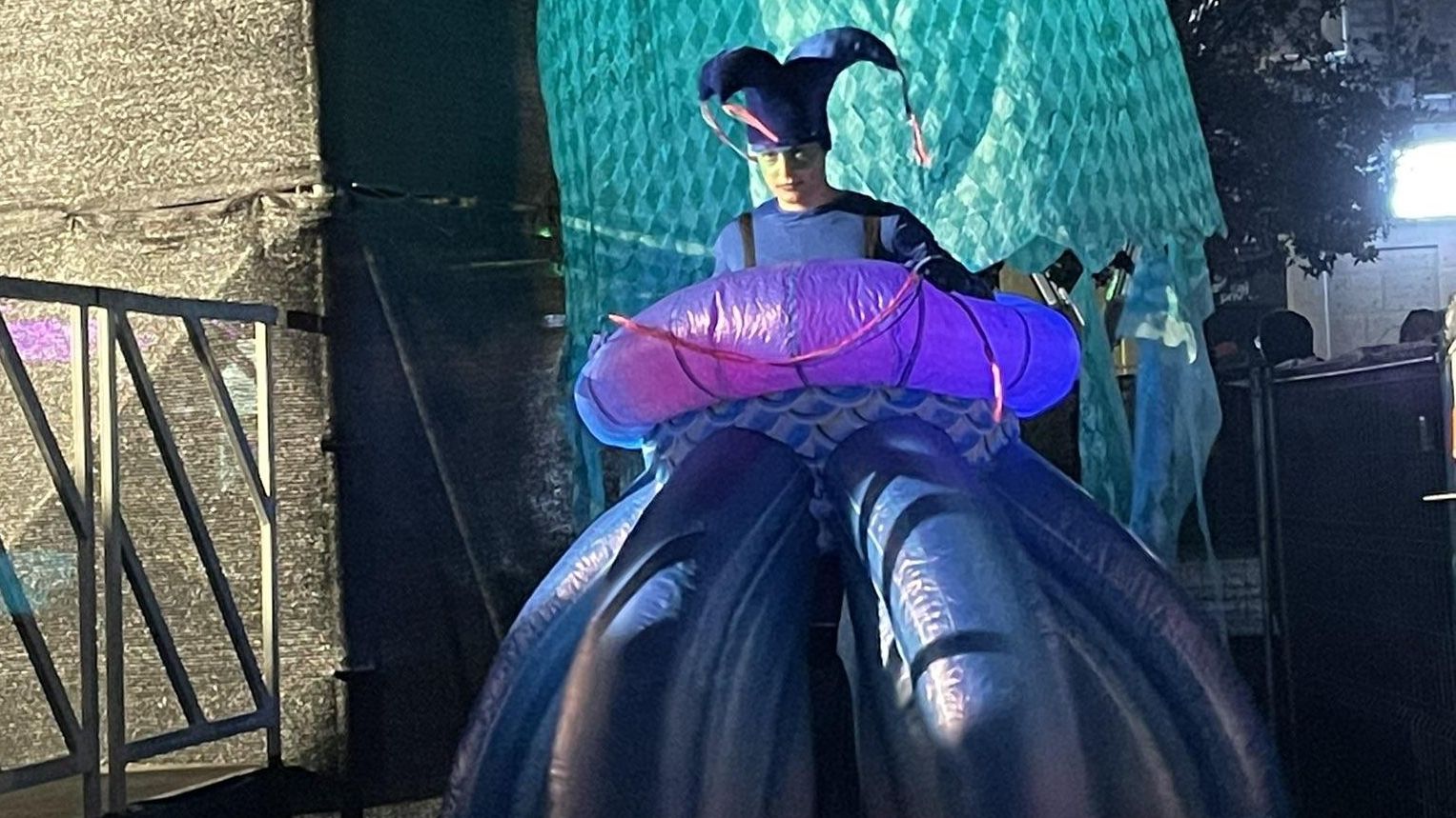 Los emblemáticos edificios de Vitoria-Gasteiz se iluminan por un fin de semana con el festival Umbra Light