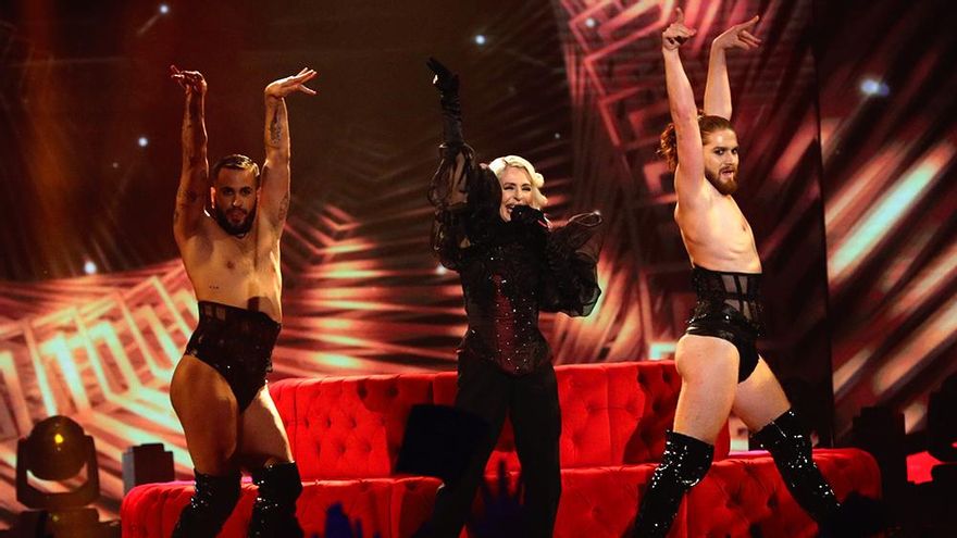 Así ha sido la actuación 'Zorra' de Nebulossa, ganadores de la primera semifinal del Benidorm Fest 2024