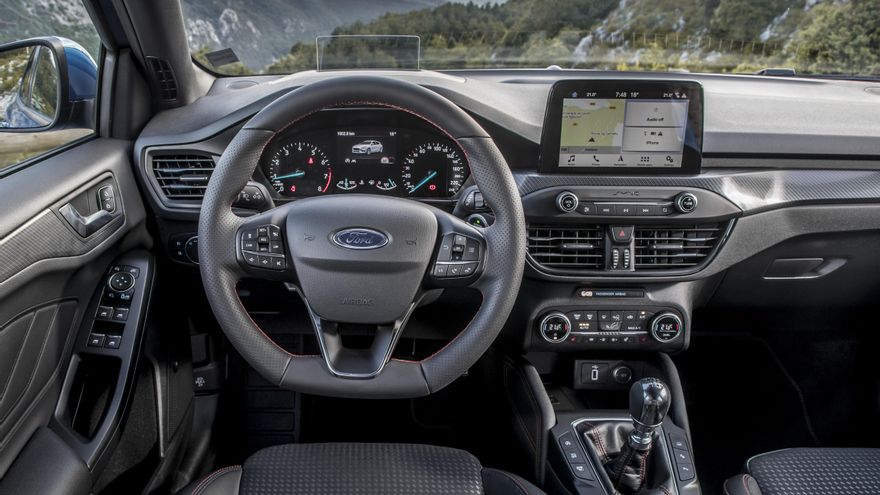 Habitáculo del Ford Focus X SW.