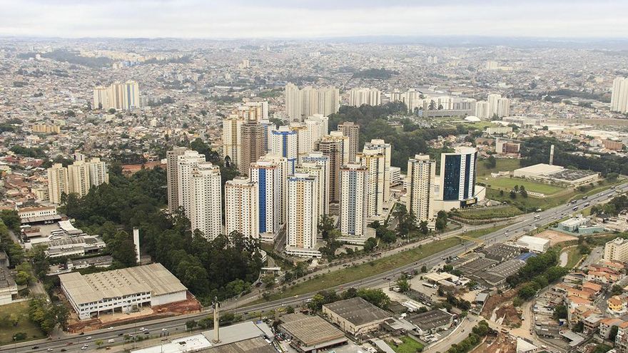 Brasil tiene su propio "hormiguero humano": se llama Taboão da Serra y tiene 13.000 habitantes por por kilómetro cuadrado