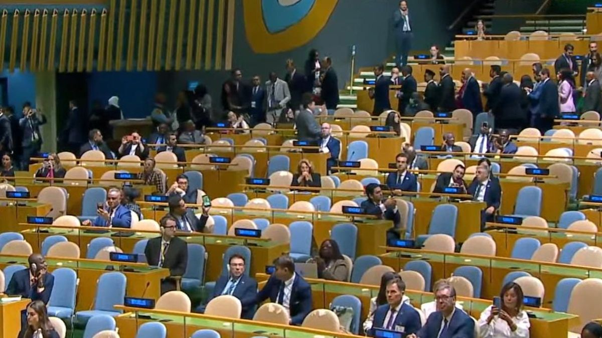 Captura de la Asamblea General de la ONU vaciandose