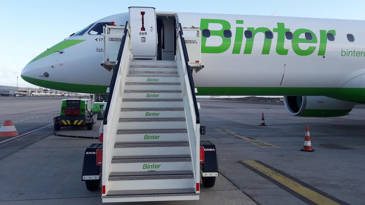 Binter celebra el segundo aniversario de sus rutas con Madrid volando en modo canario