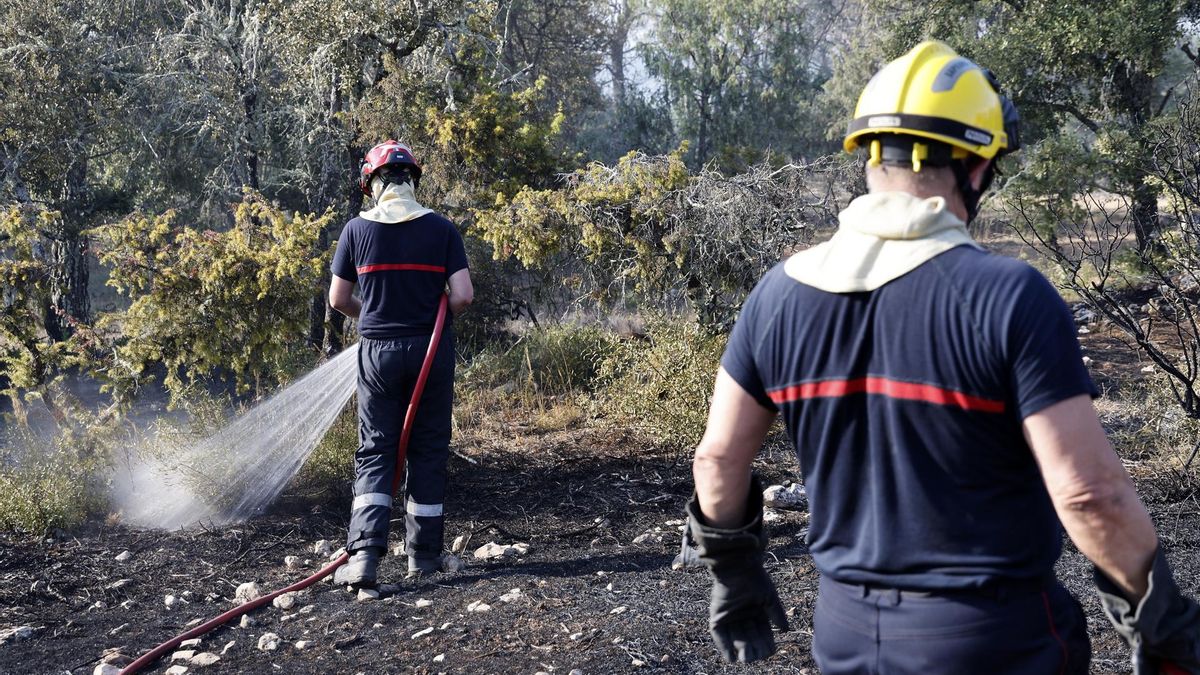 Los fuegos del sur de Francia avanzan sin freno hacia Burdeos y dejan al menos 140.000 evacuados