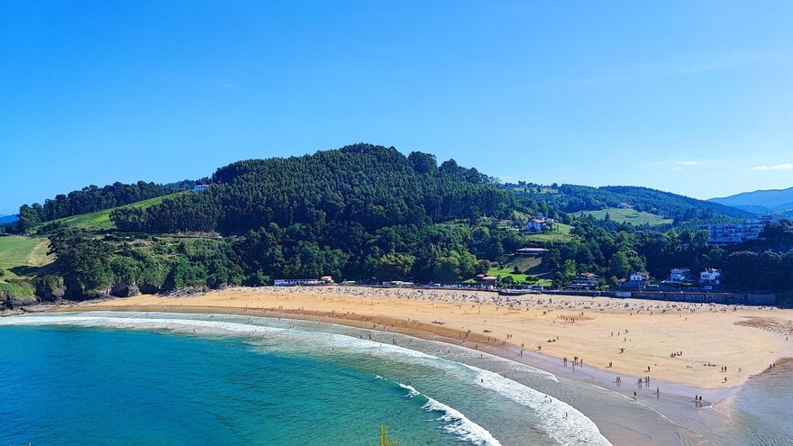 El bonito pueblo pesquero que está en el País Vasco y es perfecto para una escapada de pintxos y playa