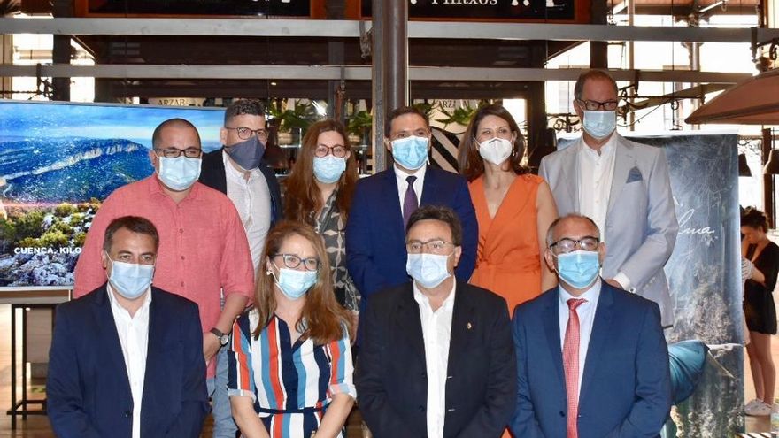 Diversos cargos de la Diputación en el Mercado de San Miguel