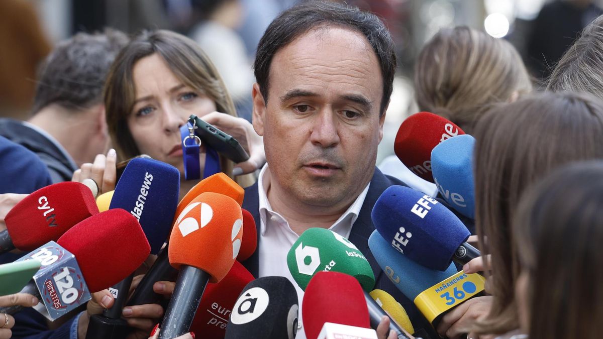 Génova mantiene congelado el congreso del PP valenciano: ¿Miedo a Camps o desconfianza en Pérez Llorca?
