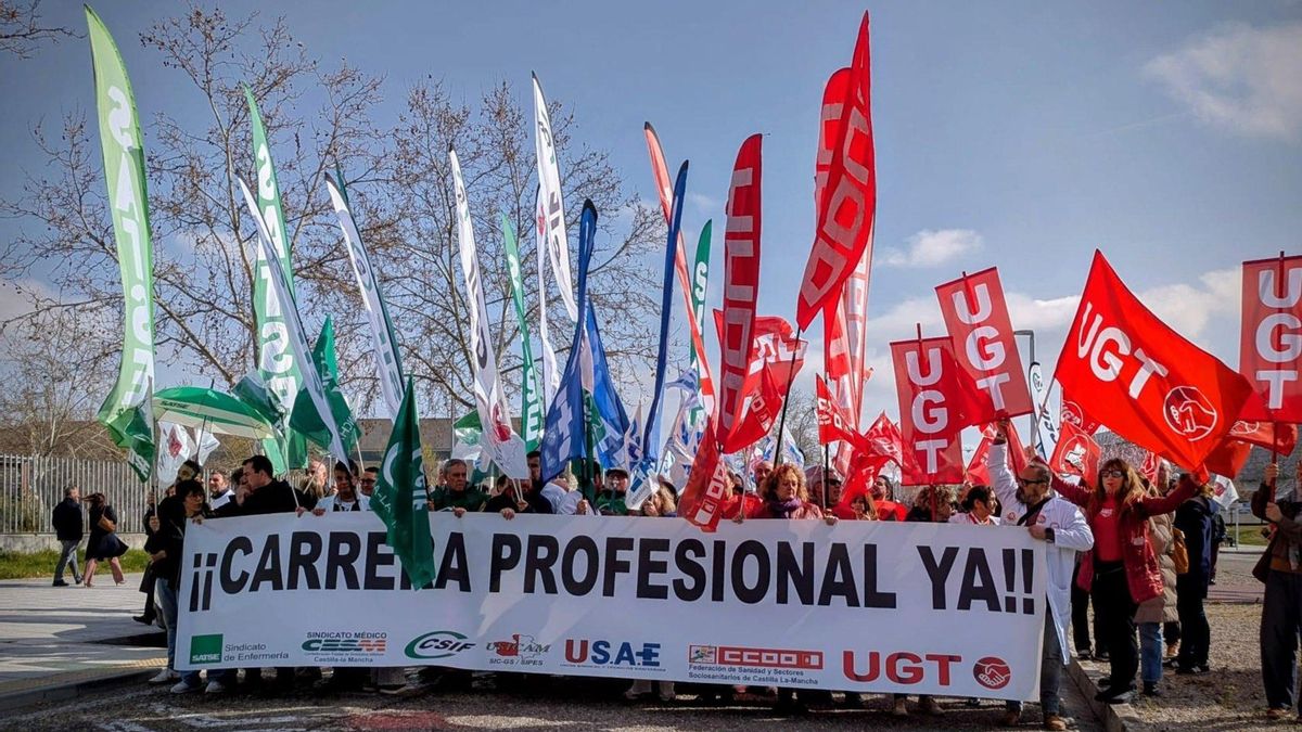 ¿Fin al conflicto por la carrera profesional sanitaria? El Sescam cita a los sindicatos para iniciar la negociación