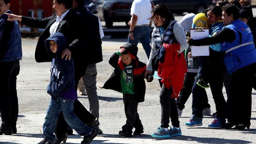 Avanza demanda contra el Gobierno de EE.UU. por engañar inmigrantes para deportarlos