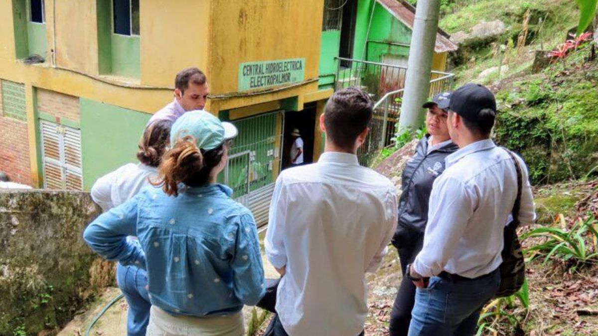 La pequeña hidroeléctrica de Palmor logró que la población tenga energía a bajo costo. Foto: cortesía Transforma.