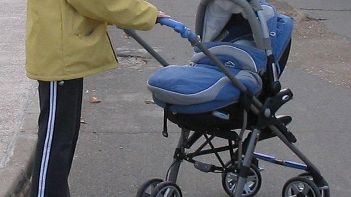 Castilla y León concede 12.200 bonos concilia de 750 euros para ayudar a las familias con menores de 3 años