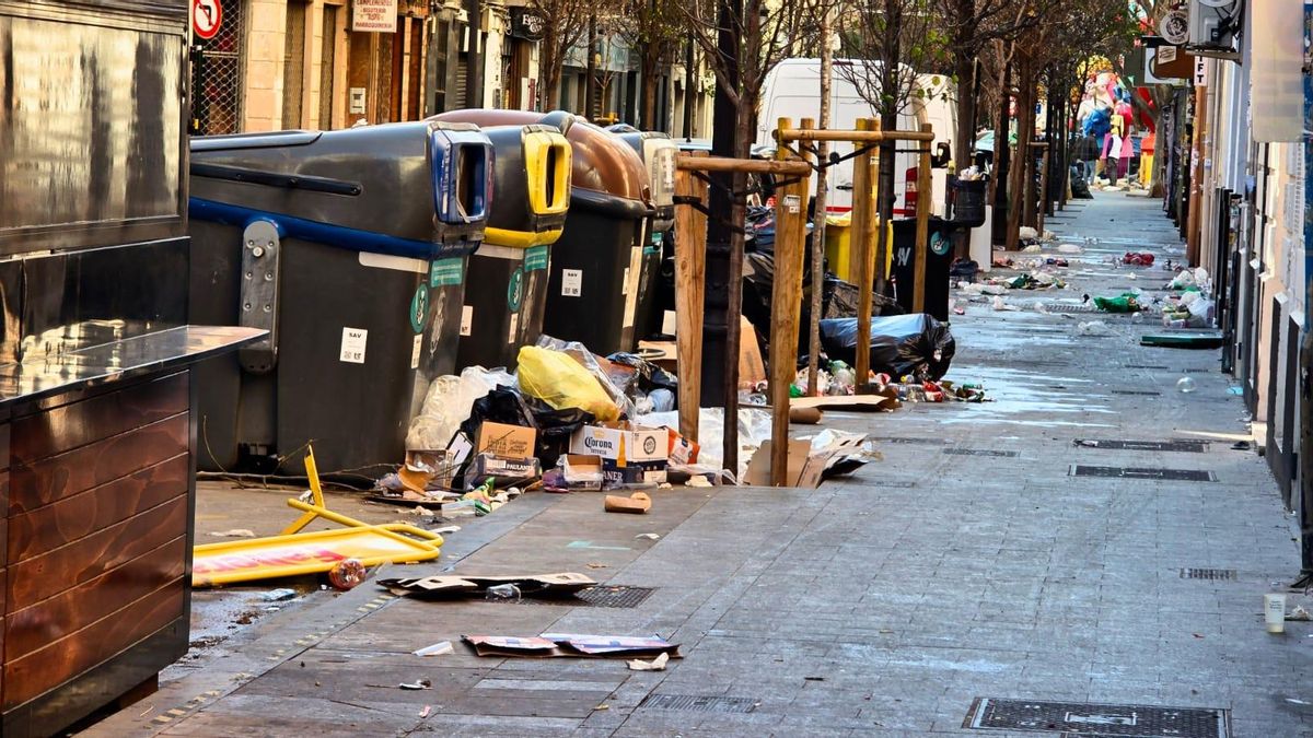 Les Falles de València, de la festa veïnal a la 'party' neoliberal