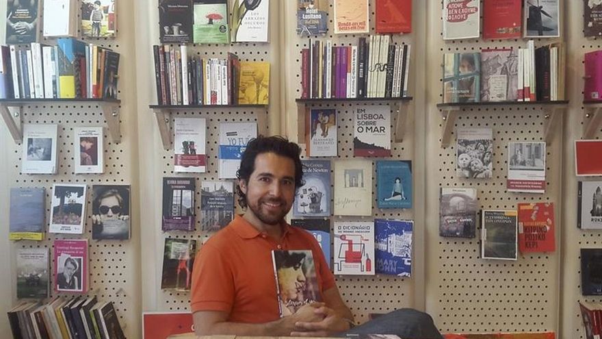 El escritor mexicano Mauricio Ruiz explora la migración y la búsqueda de destino