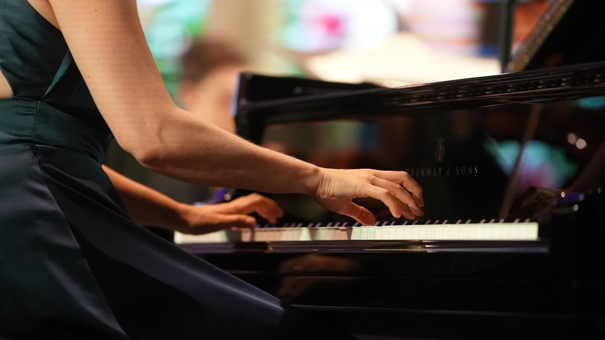 Martina Filjak con la orquesta de Córdoba