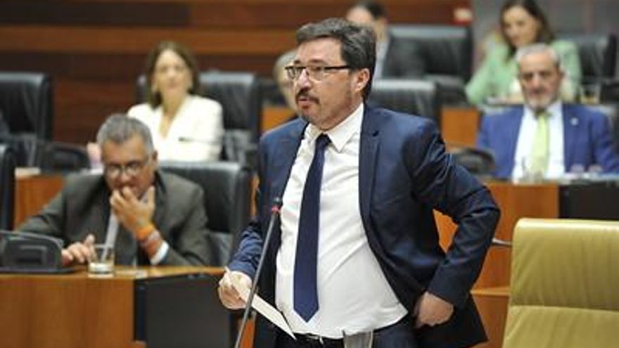 El consejero extremeño de Economía aviva los recelos entre ciudades al sacar "agravios a Badajoz"