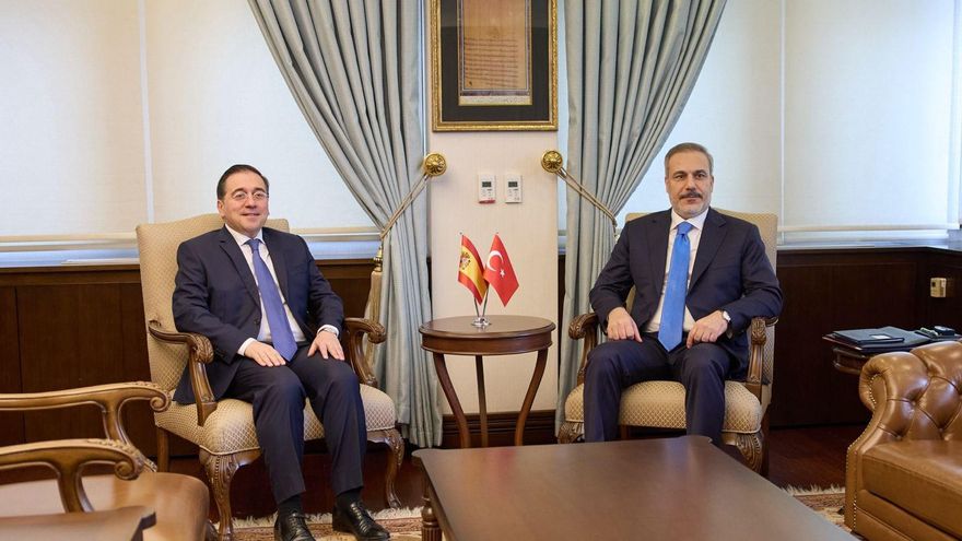 Archivo - El ministro de Asuntos Exteriores, Unión Europea y Cooperación, José Manuel Albares, se reúne con su homólogo turco, Hakan Fidan, en Ankara el 20 de marzo de 2024.