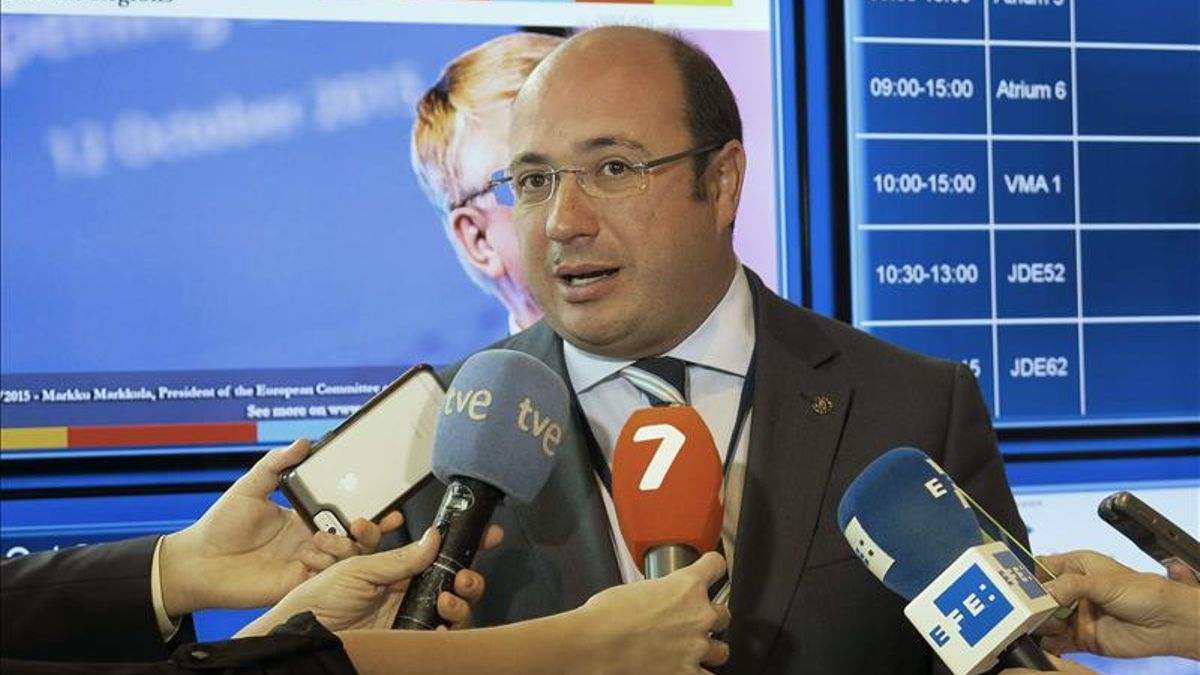 El presidente de Murcia dice que los independentistas tienen posibilidad cero de éxito