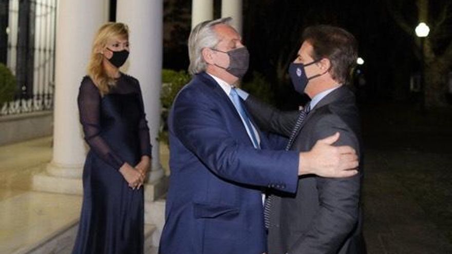 Fernández bajo fuego: el discurso del "error" y un balance de daños en el Tango 04