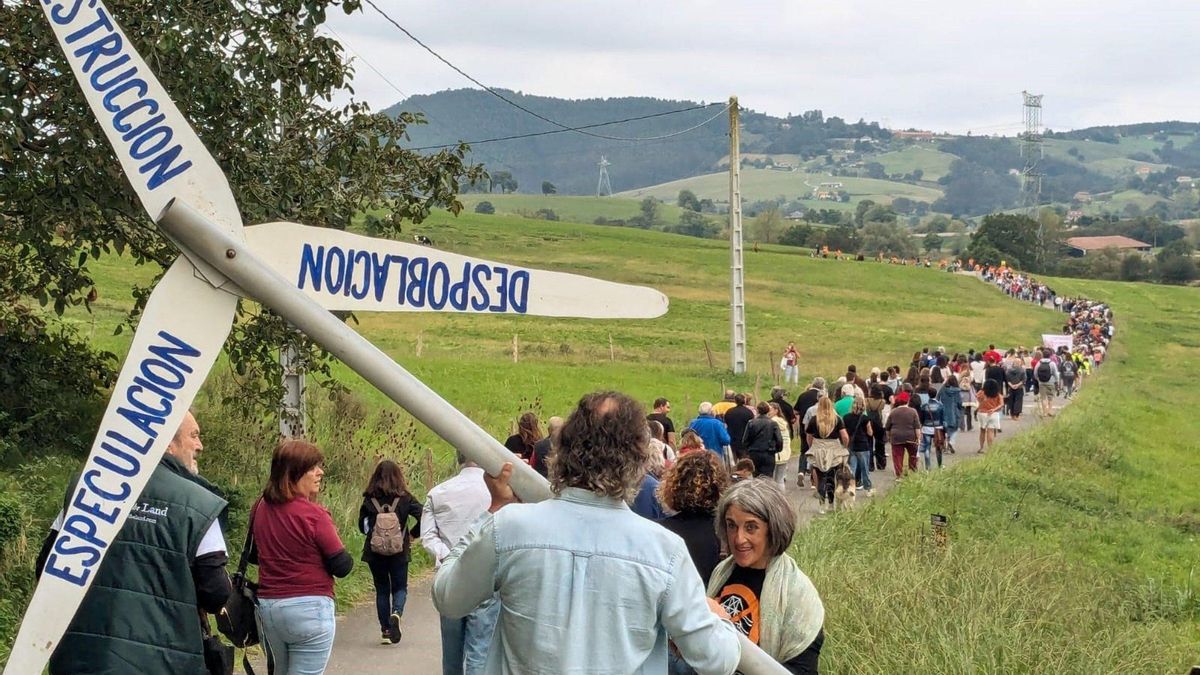 'Son Gigantes' convoca el domingo una marcha por el entorno de la ría de Solía, "amenazado" por proyectos eólicos