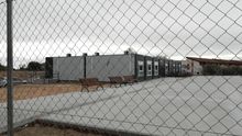 'Barracones' en el IES de Olías del Rey