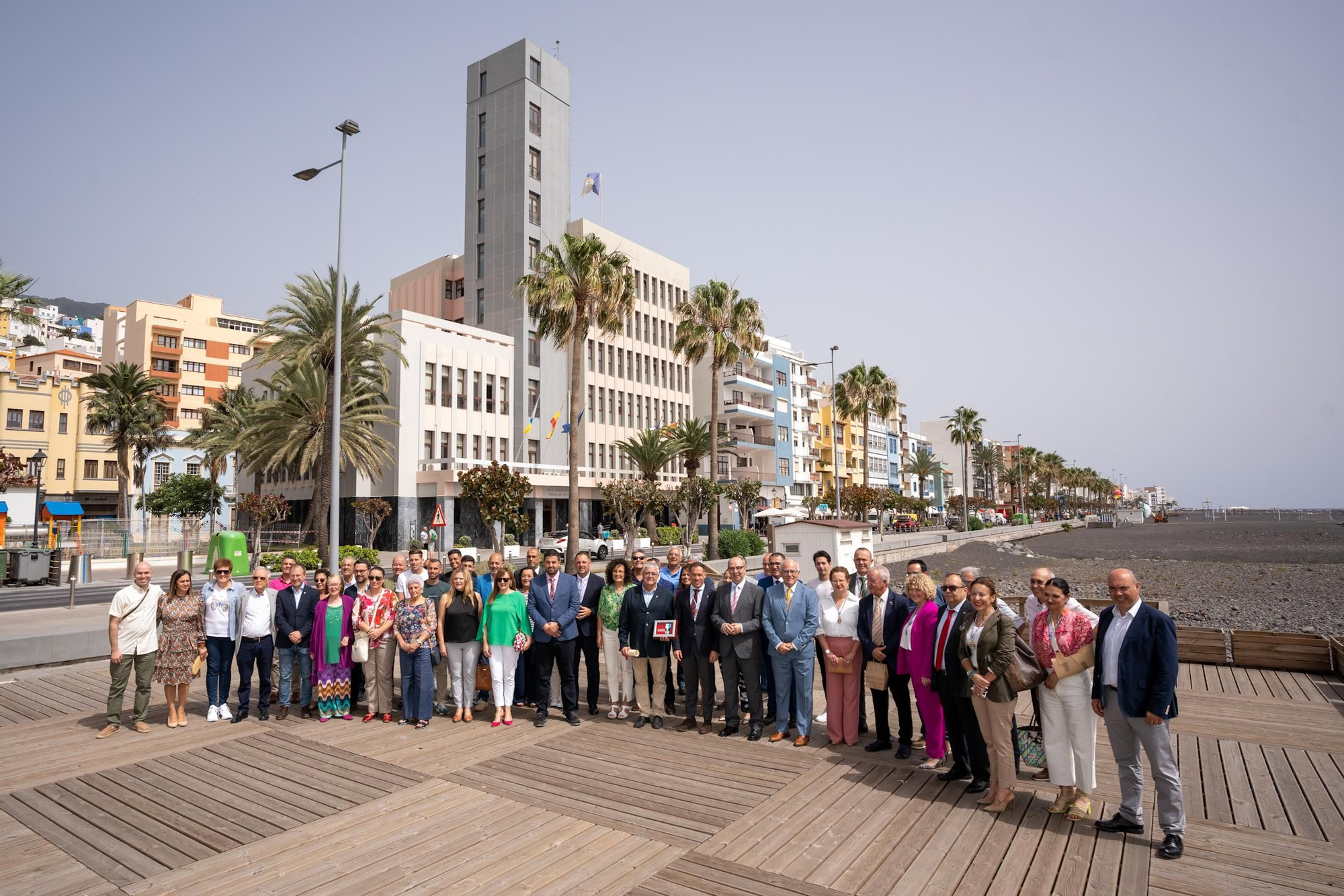 Entrega de la Medalla de La Palma al Mensajero.