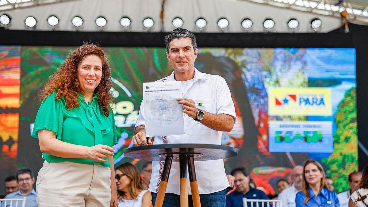 Las autoridades de Belén se preparan para una cumbre inédita:
miles de activistas, políticos y científicos llegarán a la ciudad amazónica. Aquí, durante el
anuncio de la confirmación de la sede, en 2023.