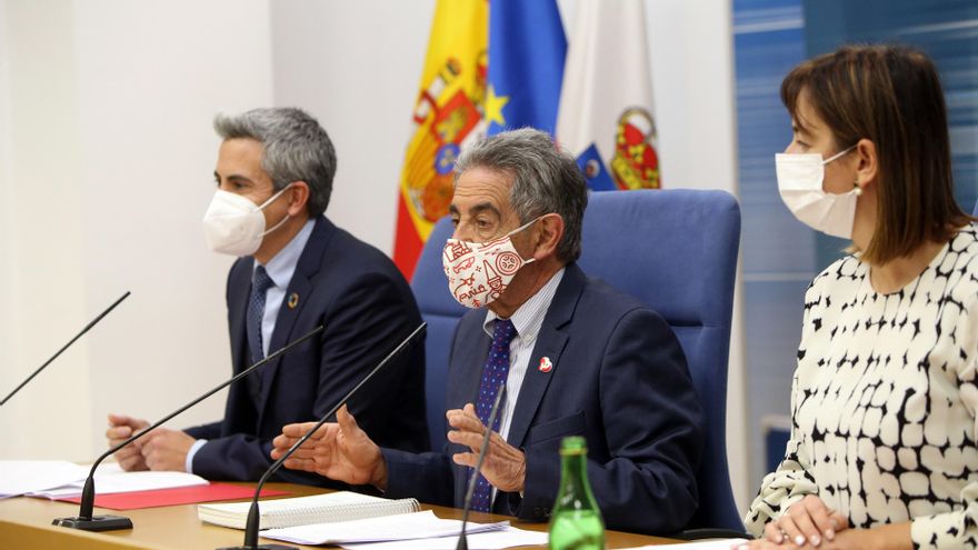 Revilla vuelve a chocar con su consejera de Economía a cuenta de la financiación: "Con el Gobierno de España negocia el presidente, no ella"