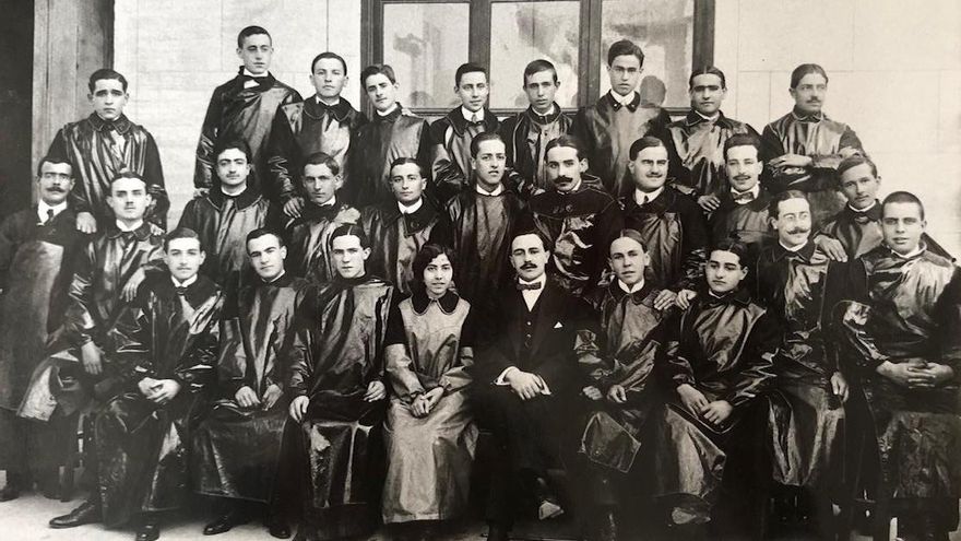 Eudoxia, Josefa, Luisa y Basi: las mujeres pioneras que abrieron camino en la medicina de Granada