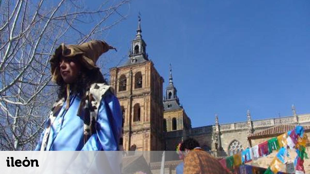 Piñata pone fin a los carnavales leoneses