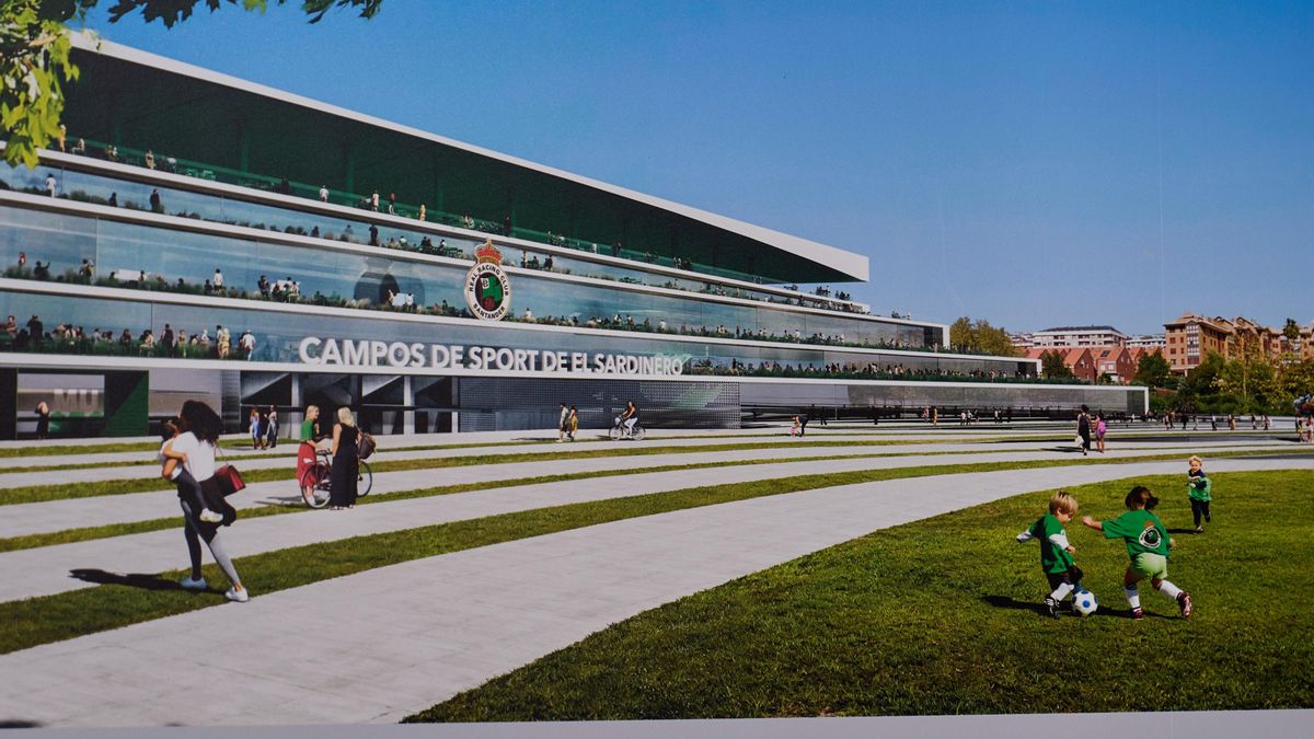 El Ayuntamiento de Santander sigue estudiando el proyecto de reforma del Sardinero que presentó el Racing en octubre