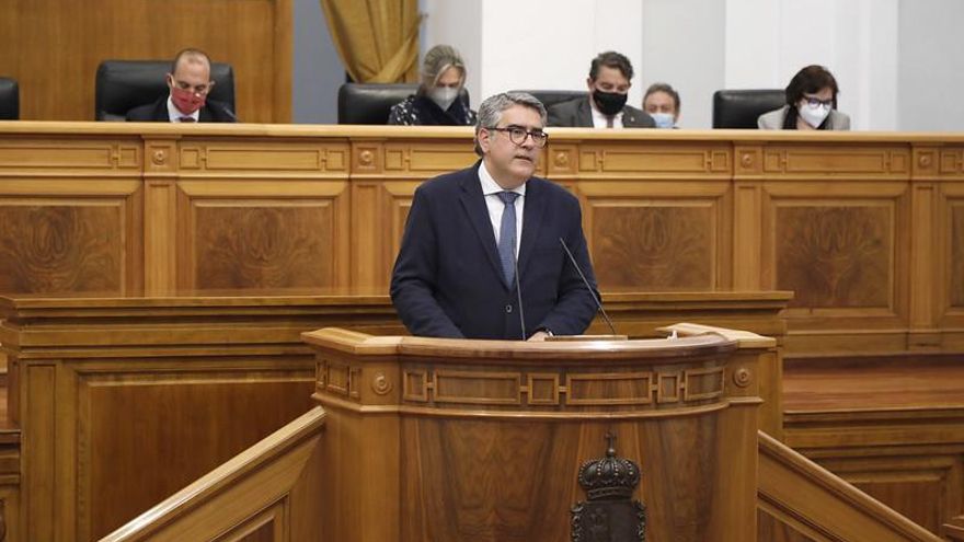 El diputado del PP, Miguel Ángel Rodríguez, ha defendido la enmienda a la totalidad
