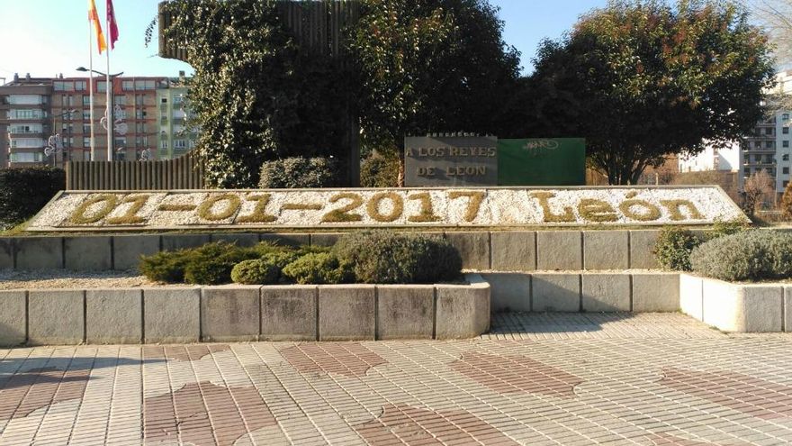 Jardín con fecha 1 de enero de 2017.