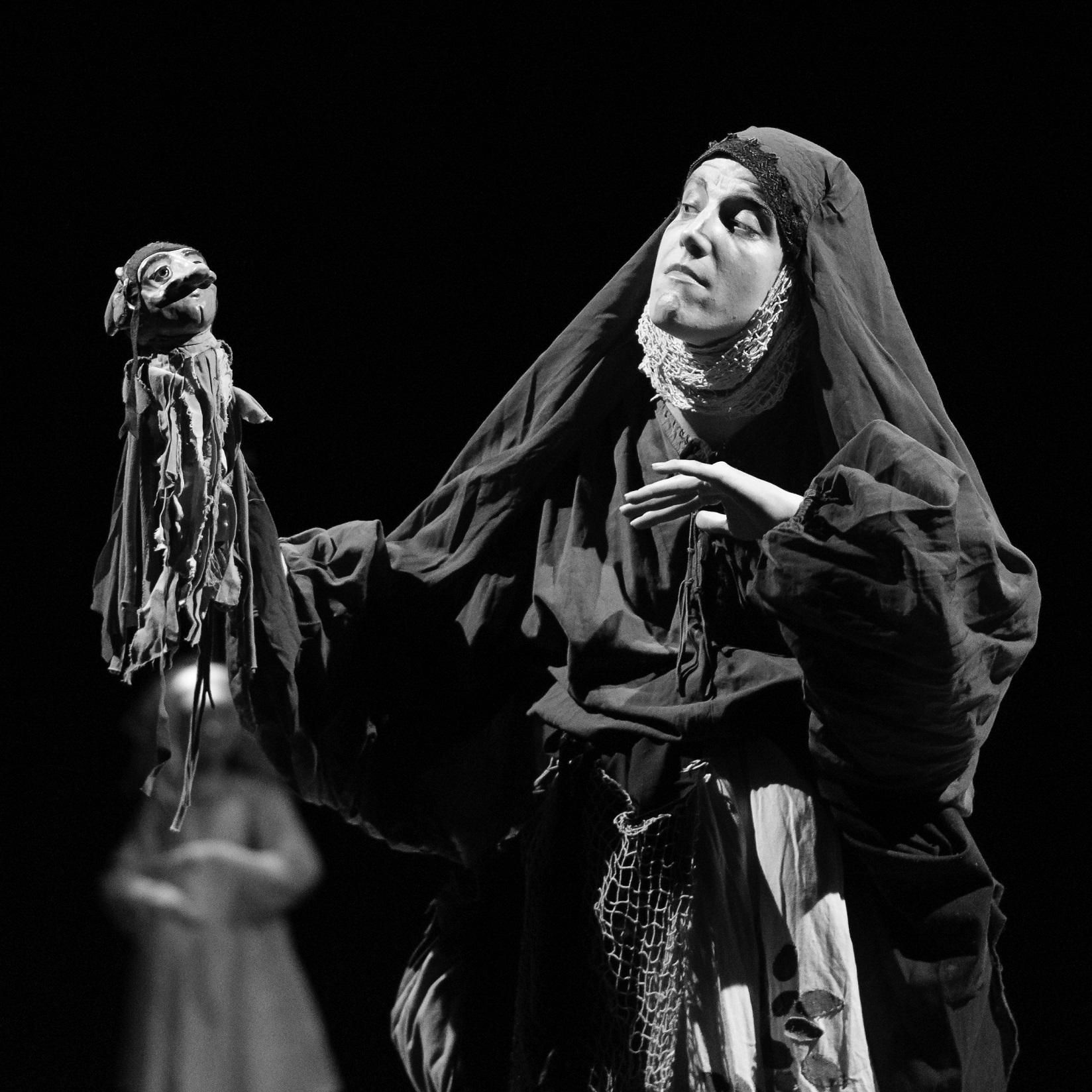 Carolina Calema, de enorme y diversificado ren dimiento en el rol de la célebre alcahueta.