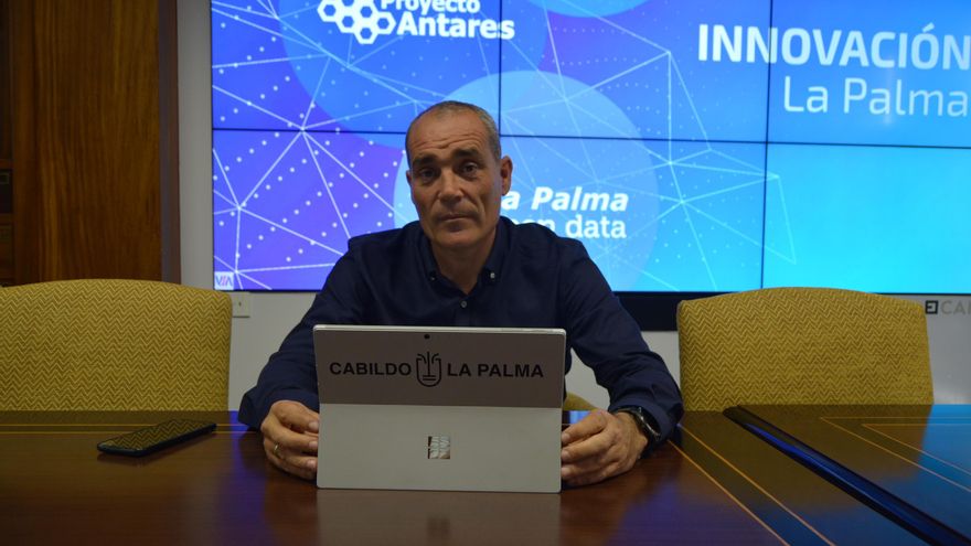 Innovación informa al alumnado de los institutos de la Isla sobre la seguridad y convivencia ante la Covid-19