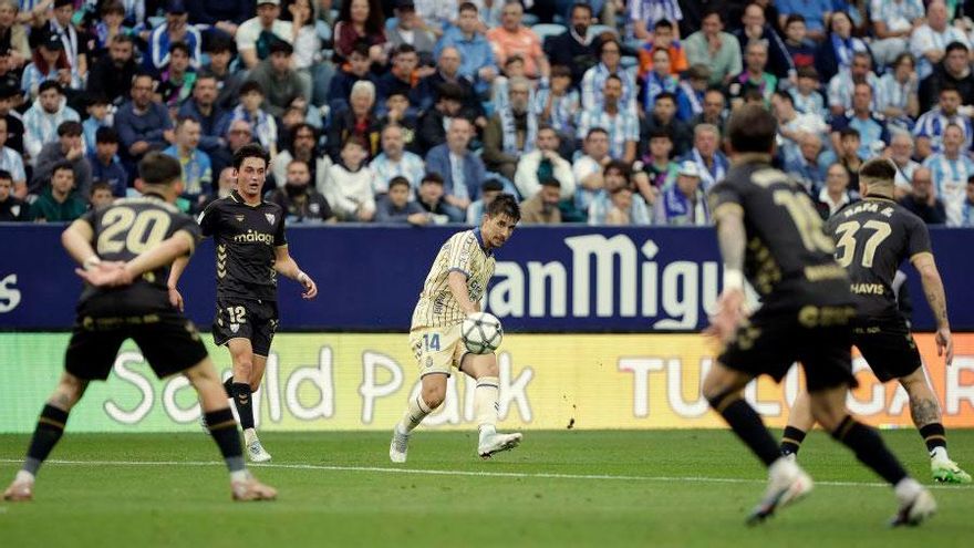 Las Palmas cae ante un Málaga con más pegada