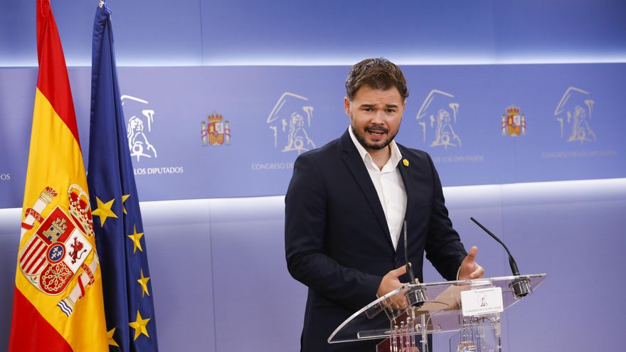 El diputado y portavoz de Esquerra Republicana de Catalunya (ERC), Gabriel Rufián, en rueda de prensa