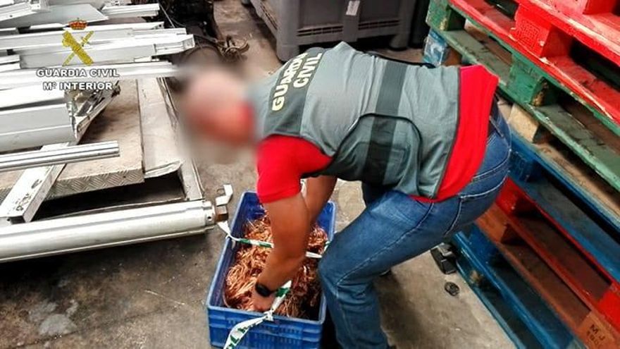 Tres investigados por robar 2.000 euros en cobre de una desaladora de Fuerteventura