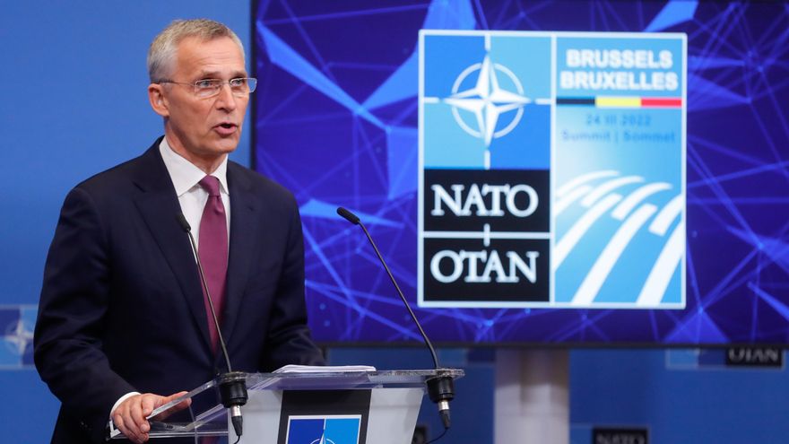El secretario general de la Alianza, Jens Stoltenberg, en una rueda de prensa este miércoles, en la víspera de la cumbre. EFE/EPA/STEPHANIE LECOCQ