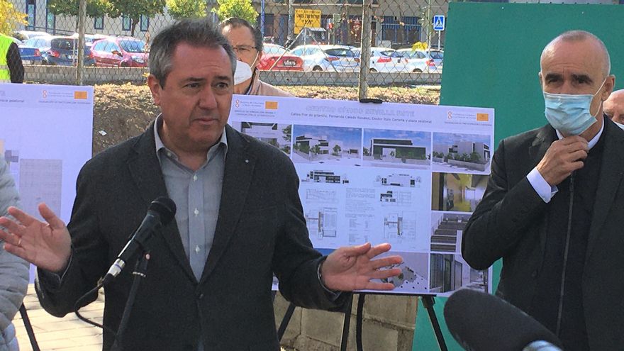 Espadas aparca su salida como alcalde hasta aprobar el presupuesto de Sevilla