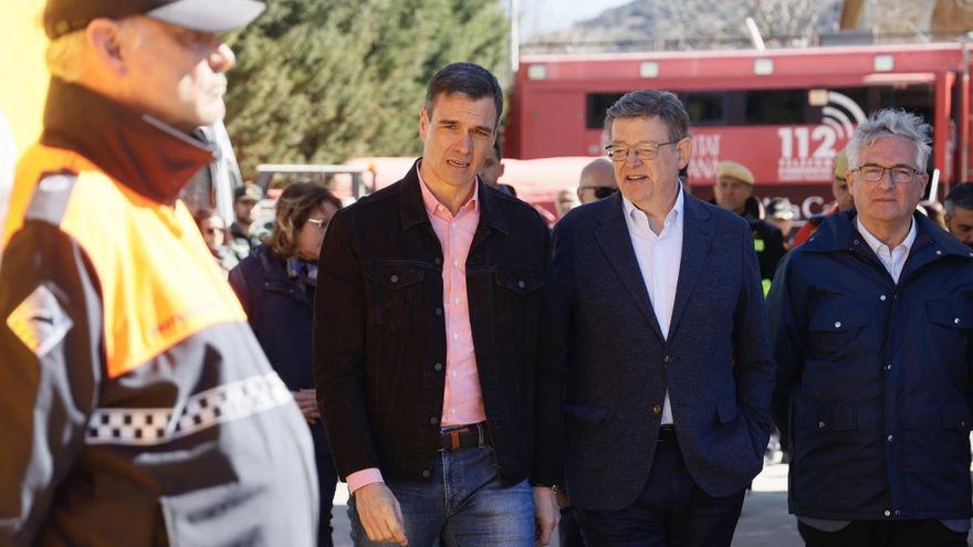 Pedro Sánchez se compromete a reconstruir "todo lo perdido y dañado" por el incendio forestal de Castellón