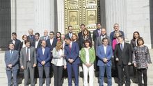 Ximo Puig junt a Pedro Sánchez i els seus 'barons'