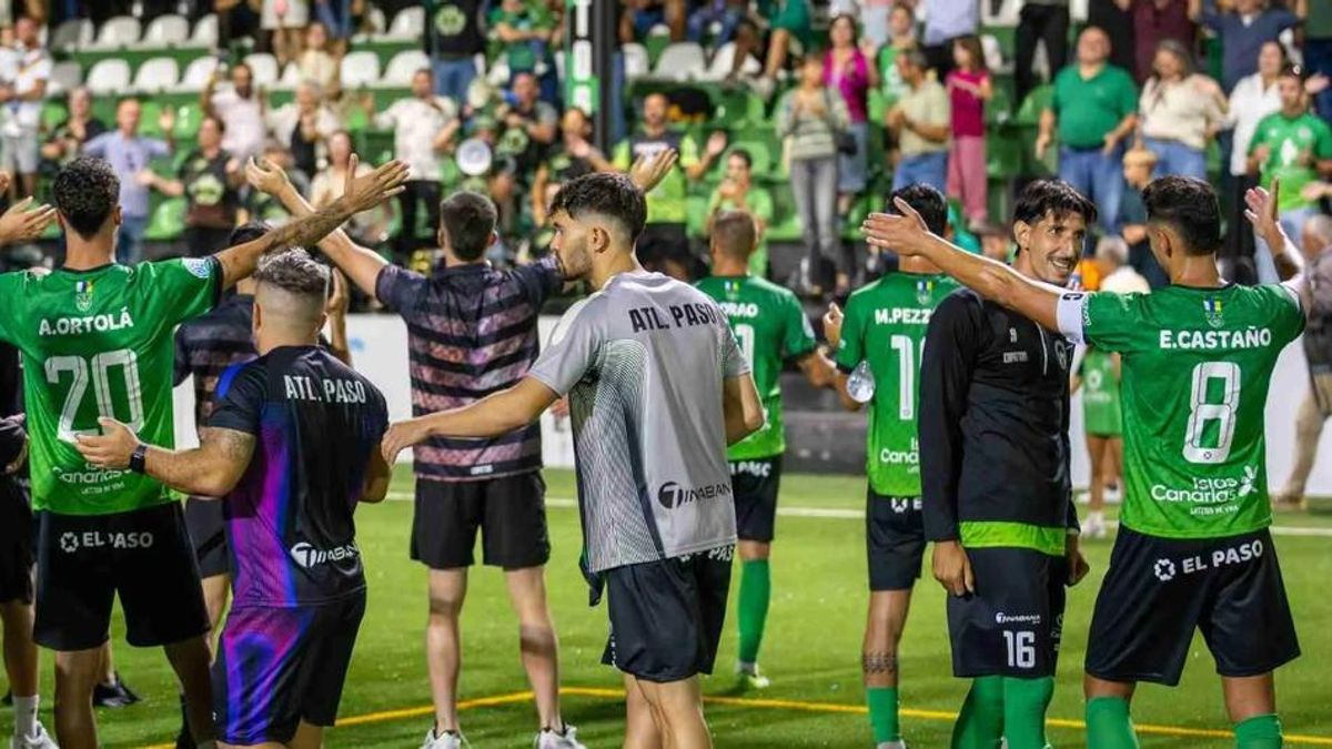 El Atlético Paso celebra una victoria reciente