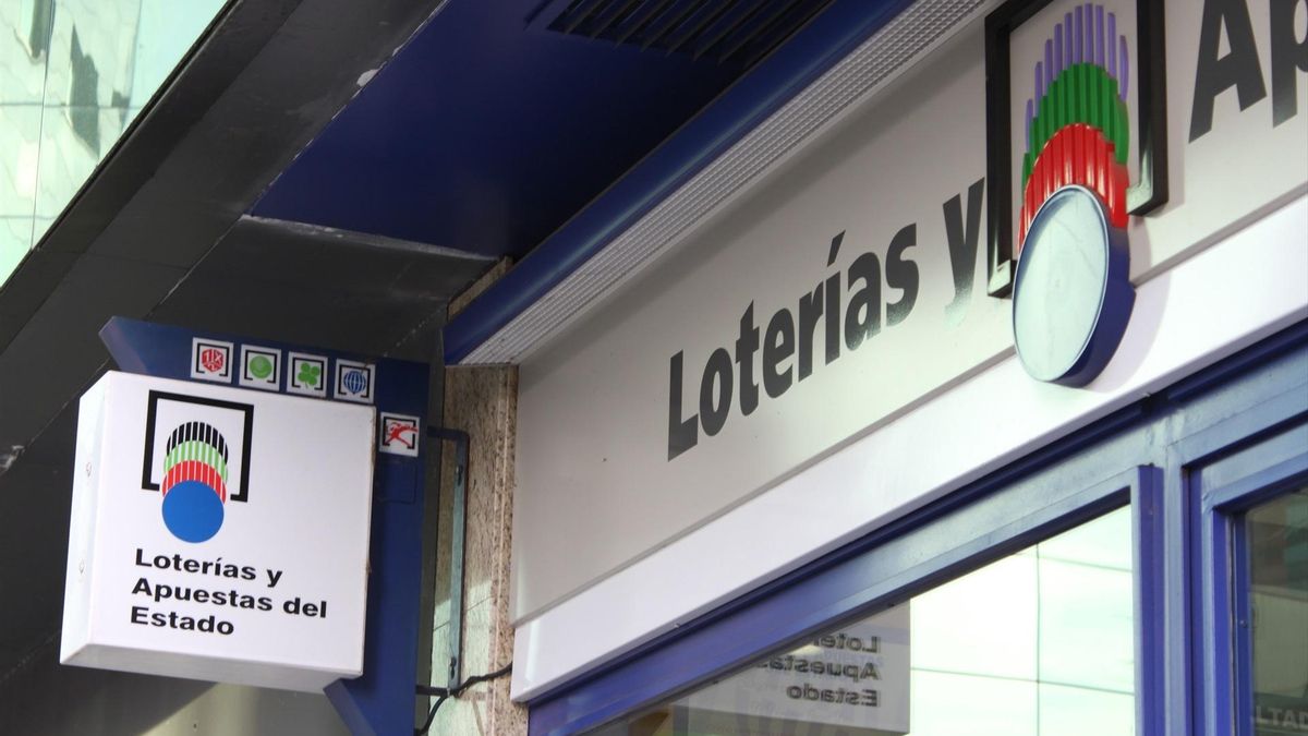 Félix, el bombero que acumula 16 años de cárcel por estafar a loteros de Madrid: "Me ha jodido la vida completamente"