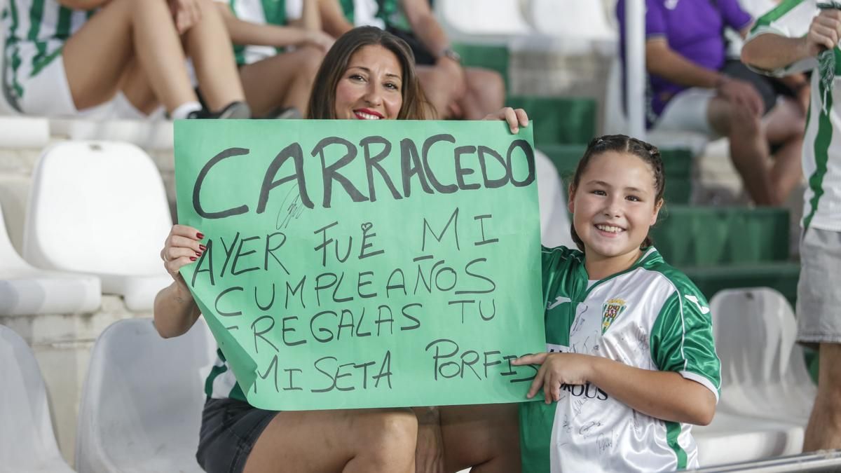 Grada Blanquiverde del Córdoba CF - Granada CF